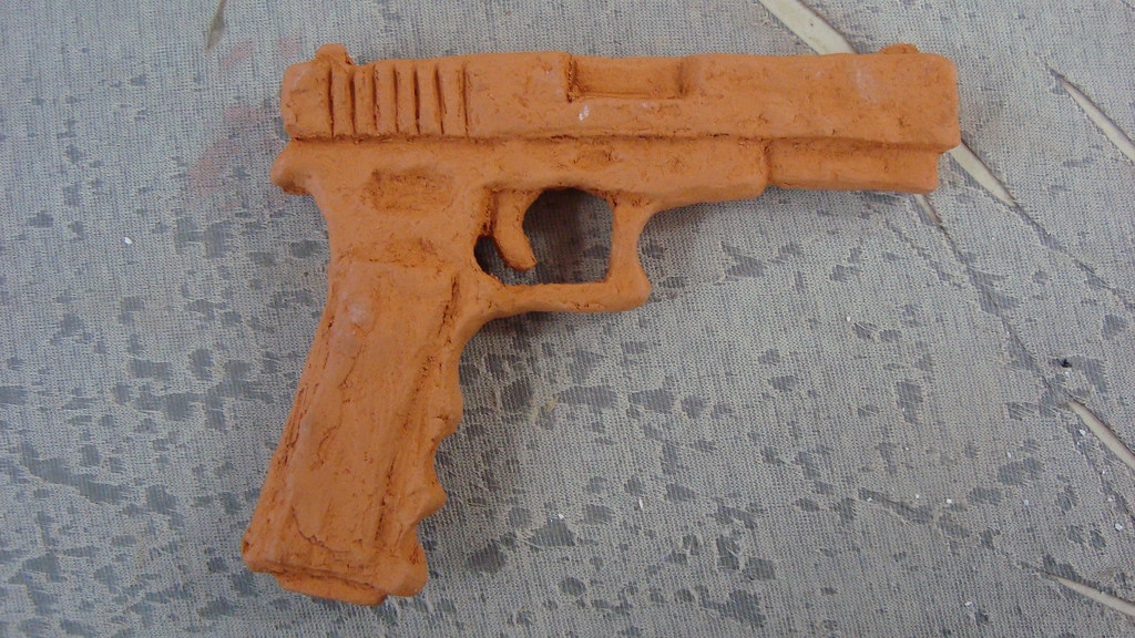 Glock 17 Lateral Esquerda Pistola Glock 17 de cerâmica. … Flickr