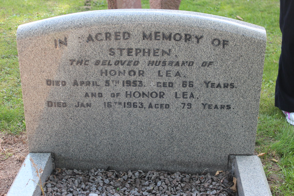 Yorkshire, Goole, Hook Road Cemetery IMG_8777 Ian Withnall Flickr