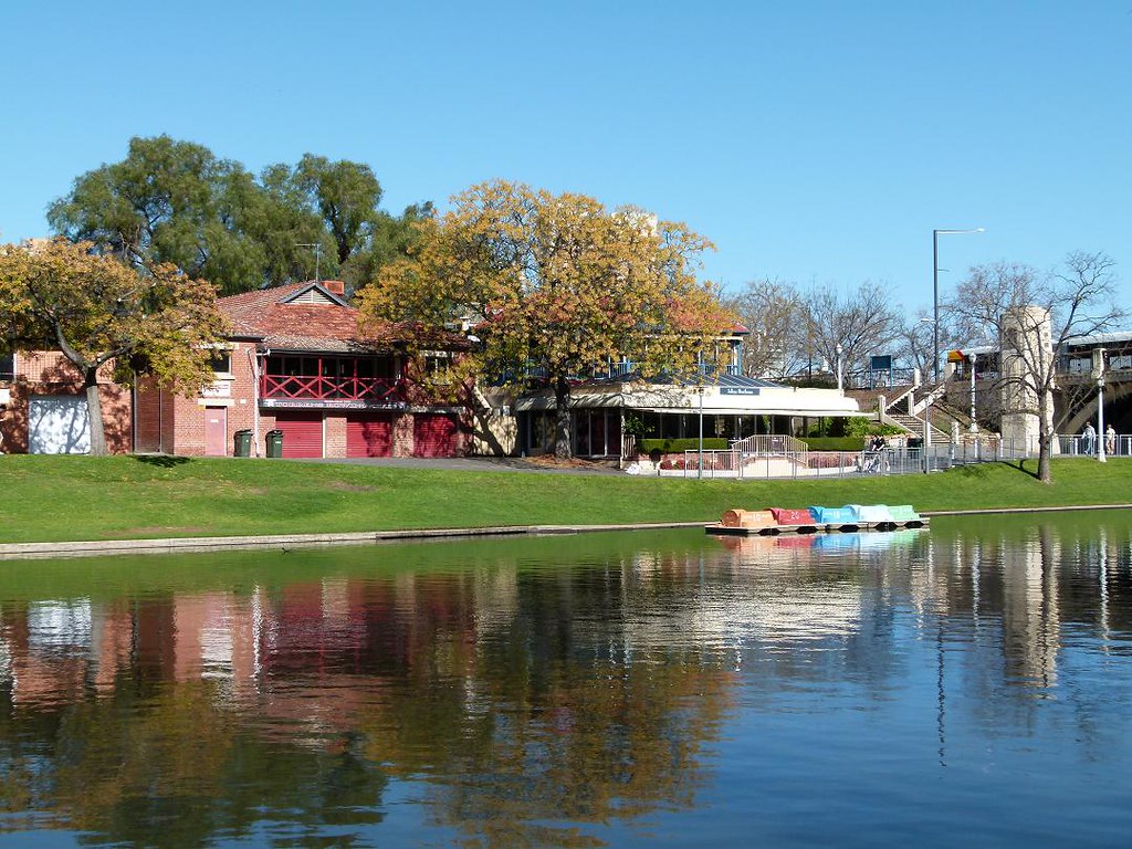 Jolly's Boathouse Located alongside the Adelaide Bridge on… Flickr