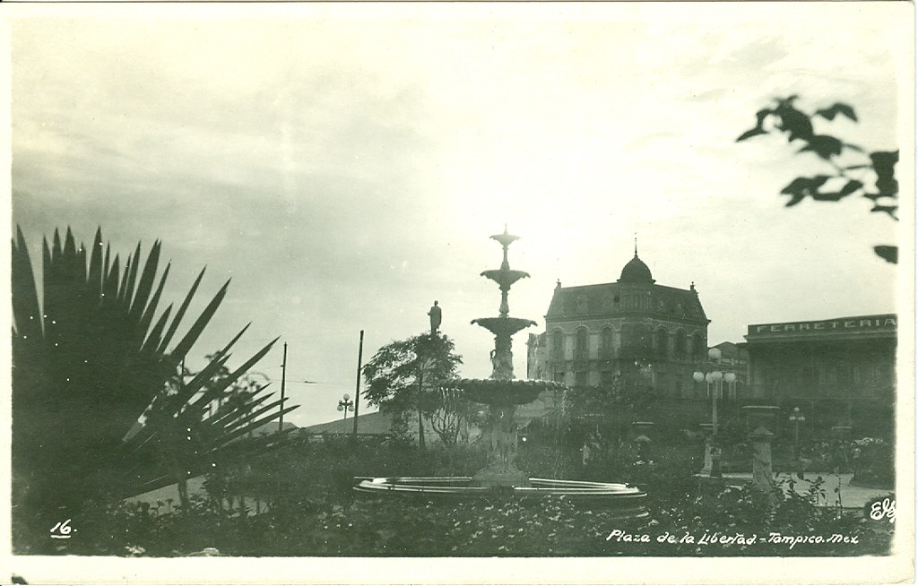 Tarjeta postal "Plaza de la Libertad, Tampico Tamaulipas,… Flickr