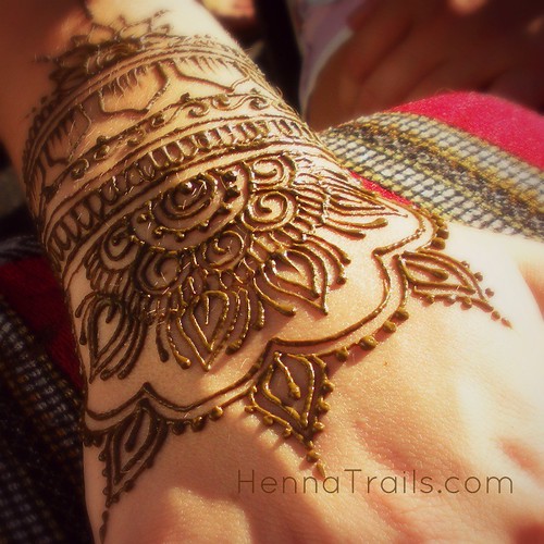 market henna henna street style, casual henna downtown at … Flickr
