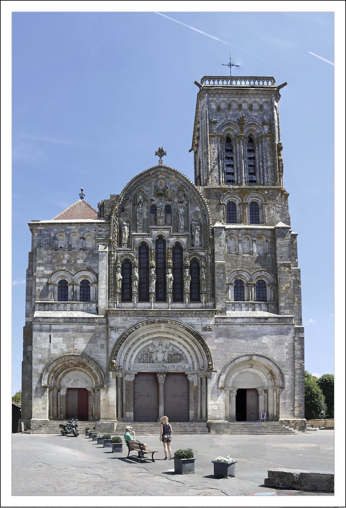 Basilique SainteMarieMadeleine de Vézelay Façade Flickr
