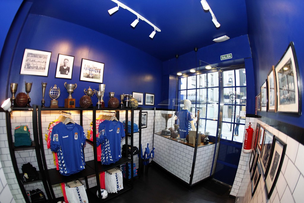 Tienda Centro_6 Real Oviedo Flickr