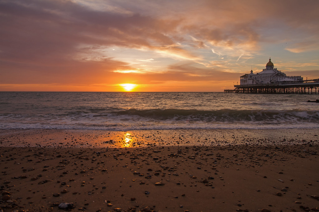 eastbourne sunrise eastbourne sunrise Andy Hoad Flickr