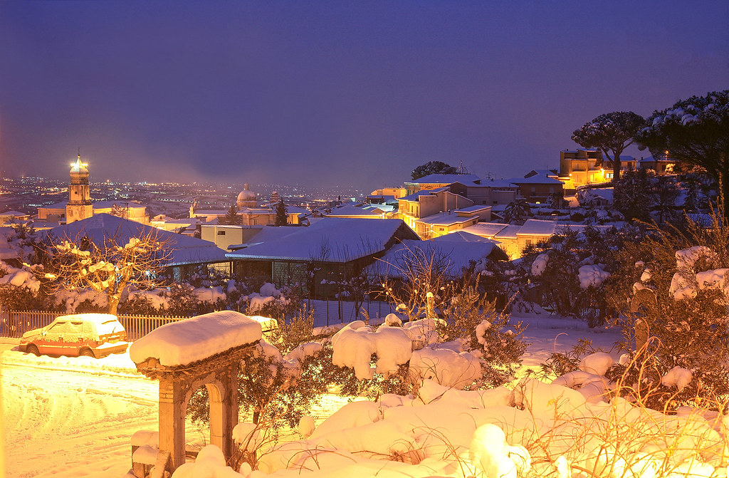 Nighttime with snow Fontanarosa (AV).Italy Luigi Zollo Flickr