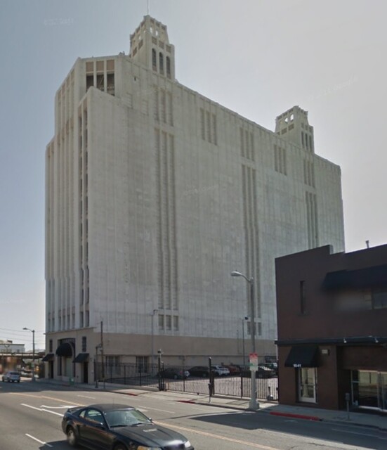 Flickriver Photoset '1025 N. Highland Avenue, Los Angeles CA' by vokoban