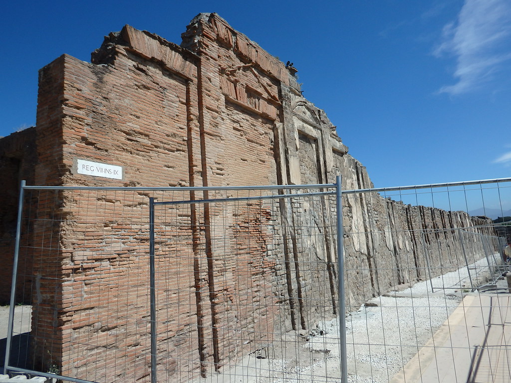 Pompeii destroyed and preserved by an eruption AD 79 by Ve… Flickr