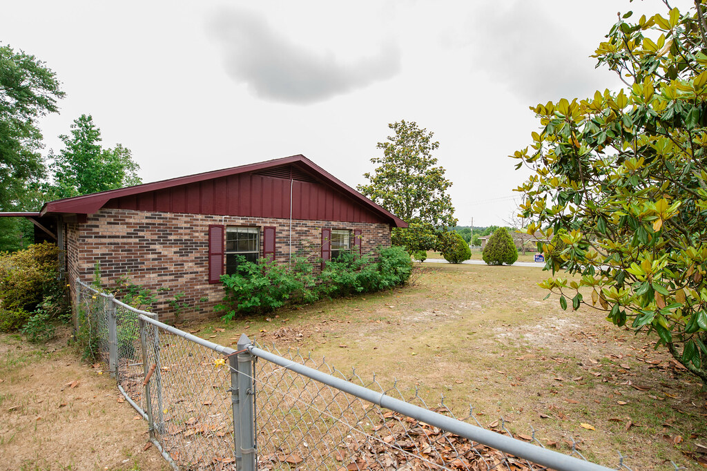 107 Hillside Drive House for Sale in Daleville, AL The Potter's