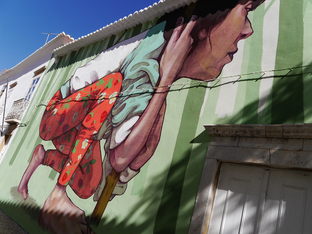 wall art, in Lagos town, Portugal (2) Welderman63 Flickr