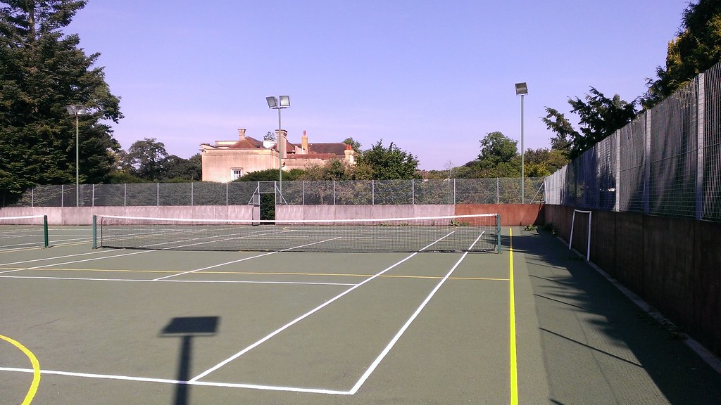 WP_20130828_014[1] Chalfont St. Giles tennis courts London Study