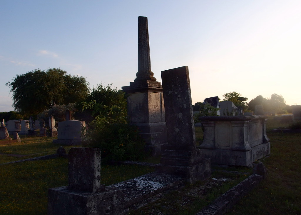 (15) Austin 20160520 [15] Bagdad Cemetery Leander, Texas… Flickr