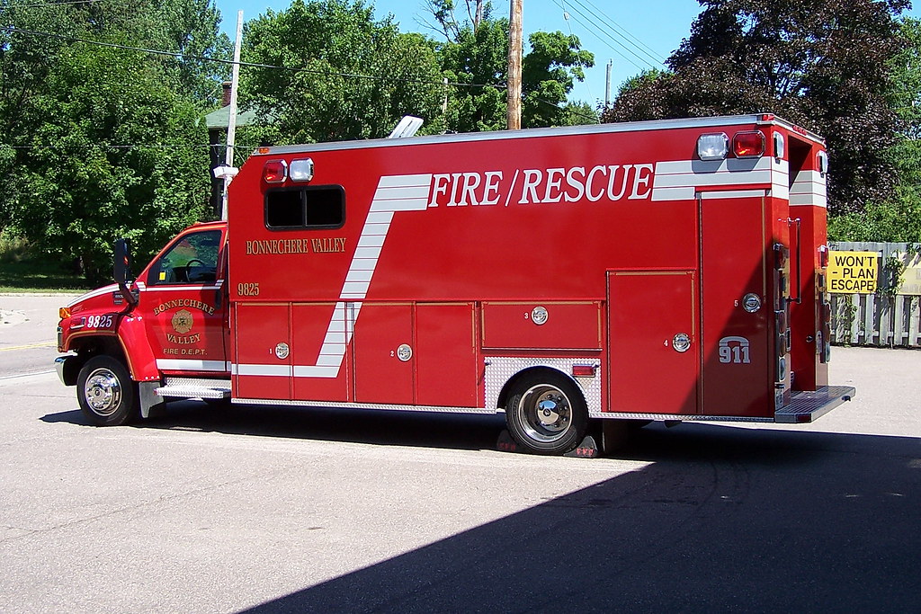 BVFD 9825 Eganville, Ontario Canada 08052007 ©Ian A. McCor… Flickr