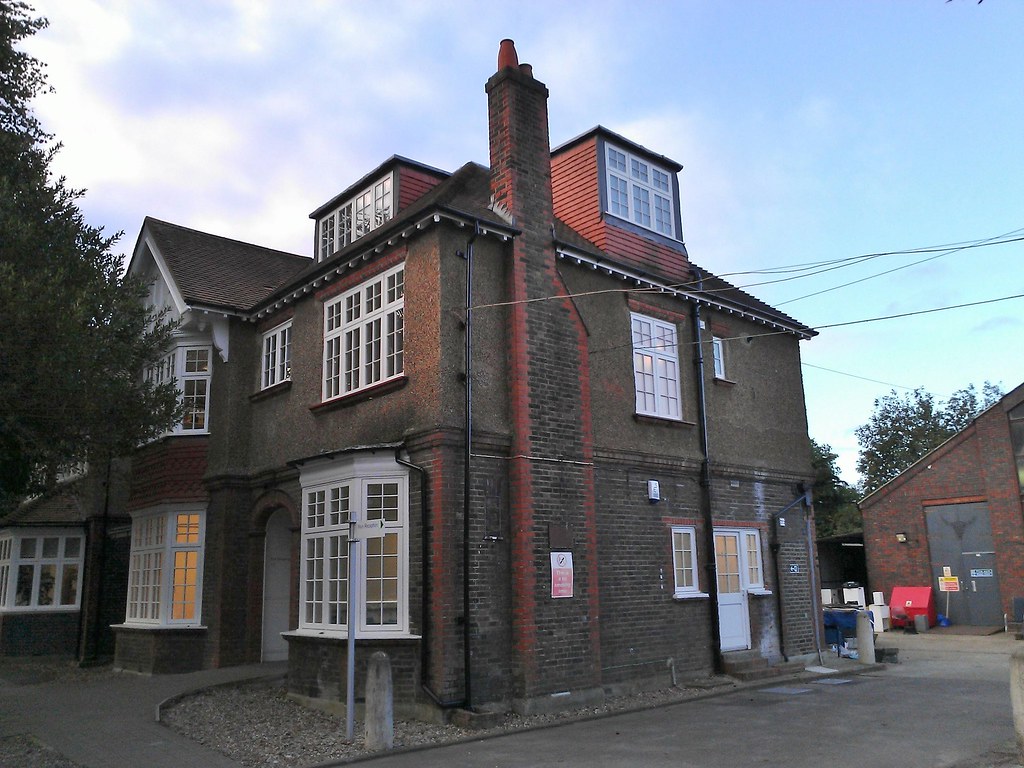 Merton Hall Road First house I lived in my grandparents … Flickr