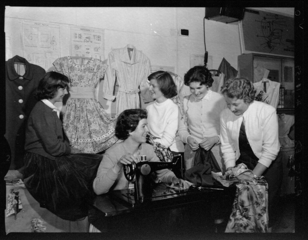 Sewing class 1959 BRG 347/1276 Photograph of a sewing clas… Flickr
