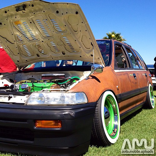 Gangsta white walls... DiamondInTheBack SunRoofTop … Flickr