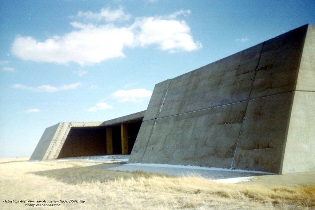 USAF PAR Site (Malmstrom AFB) / Safeguard Program A view o… Flickr