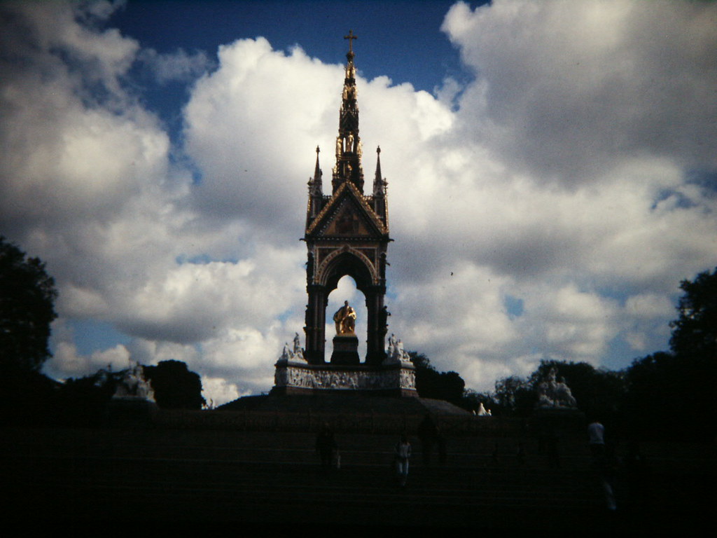 London Prince Albert Memorial Digital copy of slide taken … Flickr