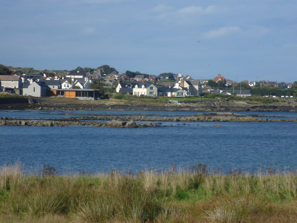 Donaghadee/Ballyvester Beach from Heyn Memorial shrighley Flickr