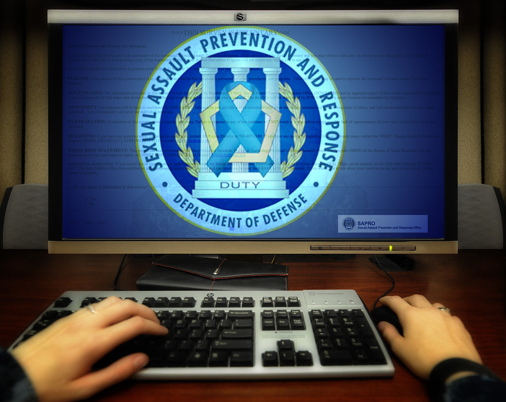 131204NRI884001 PEARL HARBOR (Dec. 4, 2013) A photo ill… Flickr