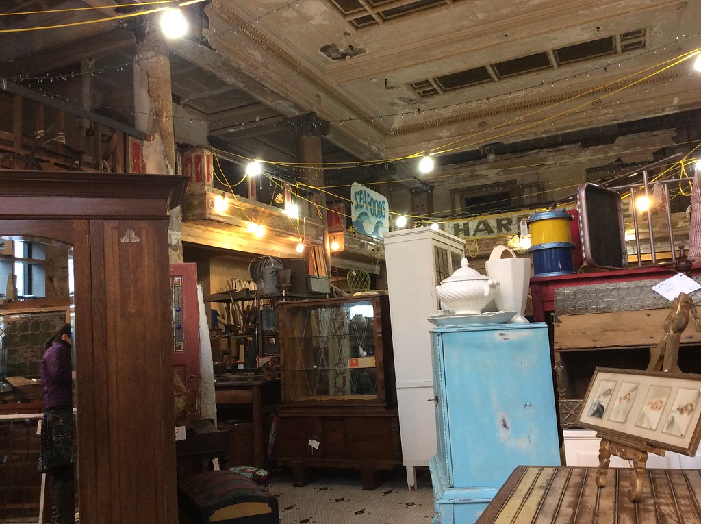 Amazing shop in Astoria, Oregon Vintage Hardware Sara Thompson Flickr