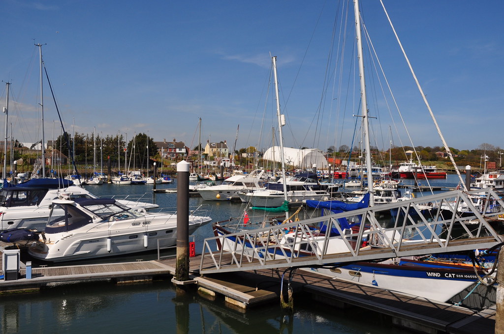 Lowestoft Haven Marina on a sunny day (series of 10 photos… Flickr