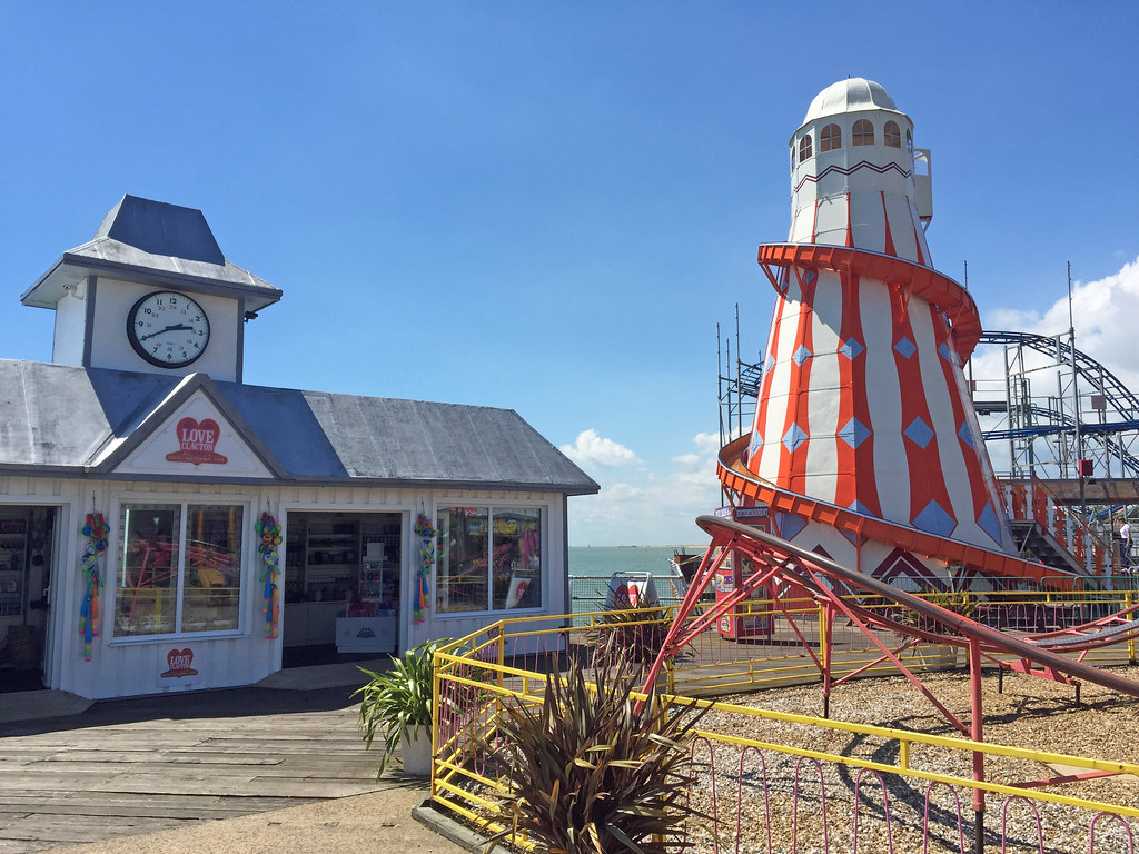 Clacton Pier diamond geezer Flickr