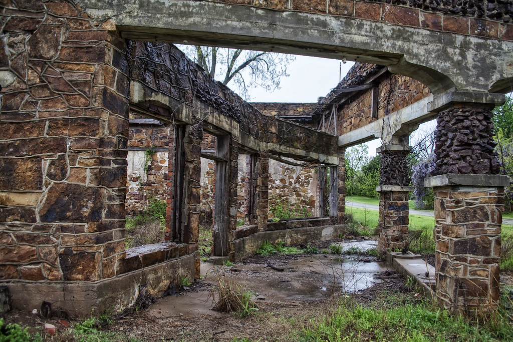 Shamrock, OK (Ghosttown) Former Auto Dealership Flickr