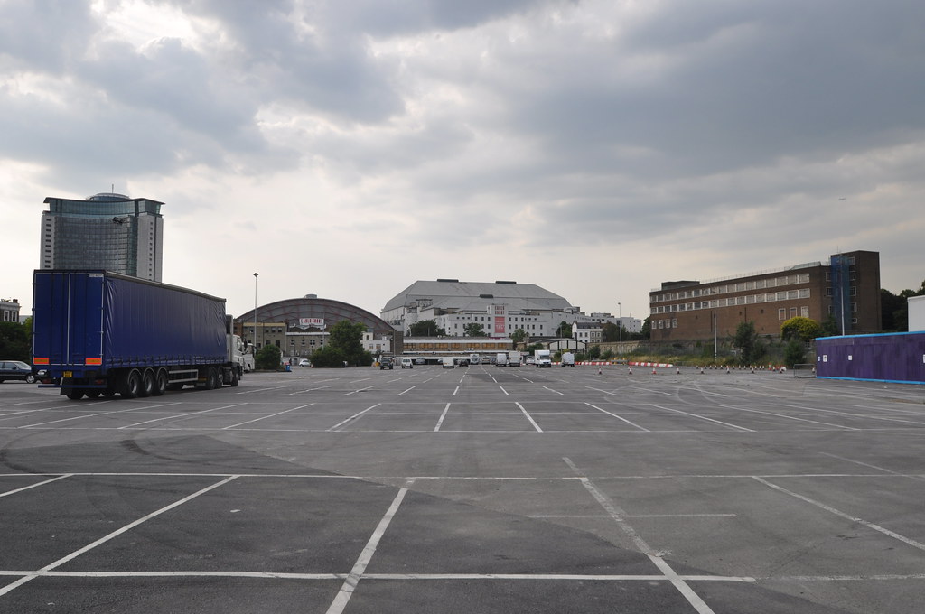 Seagrave Road Car Park looking north stevekeiretsu Flickr