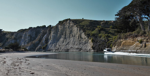Motunau Beach, North Canterbury, New Zealand A beautiful, … Flickr