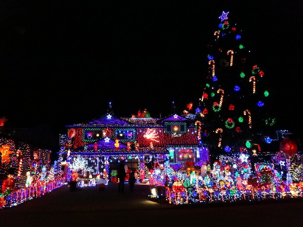 Christmas Lights / 3313 Rae St., Port Coquitlam This place… Flickr