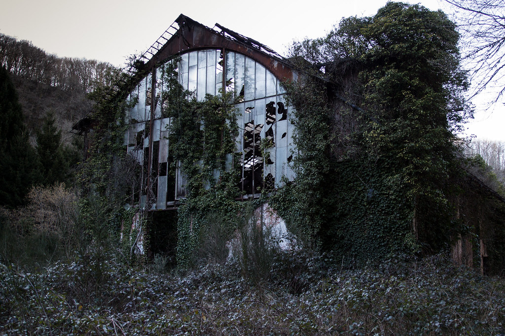 L'Usine, St Denis des Murs JeanLuc Flickr