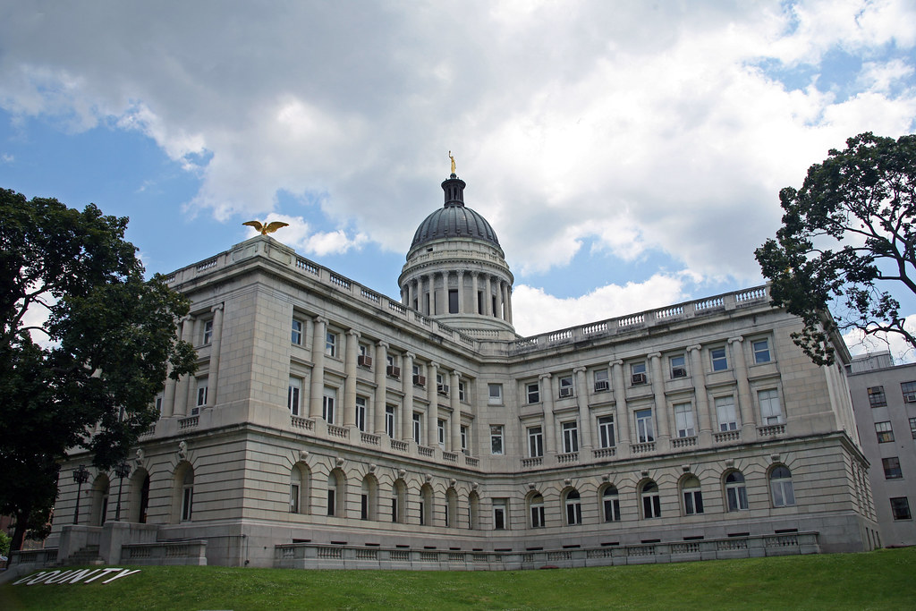 Bergen County Court House The current Bergen County Courth… Flickr