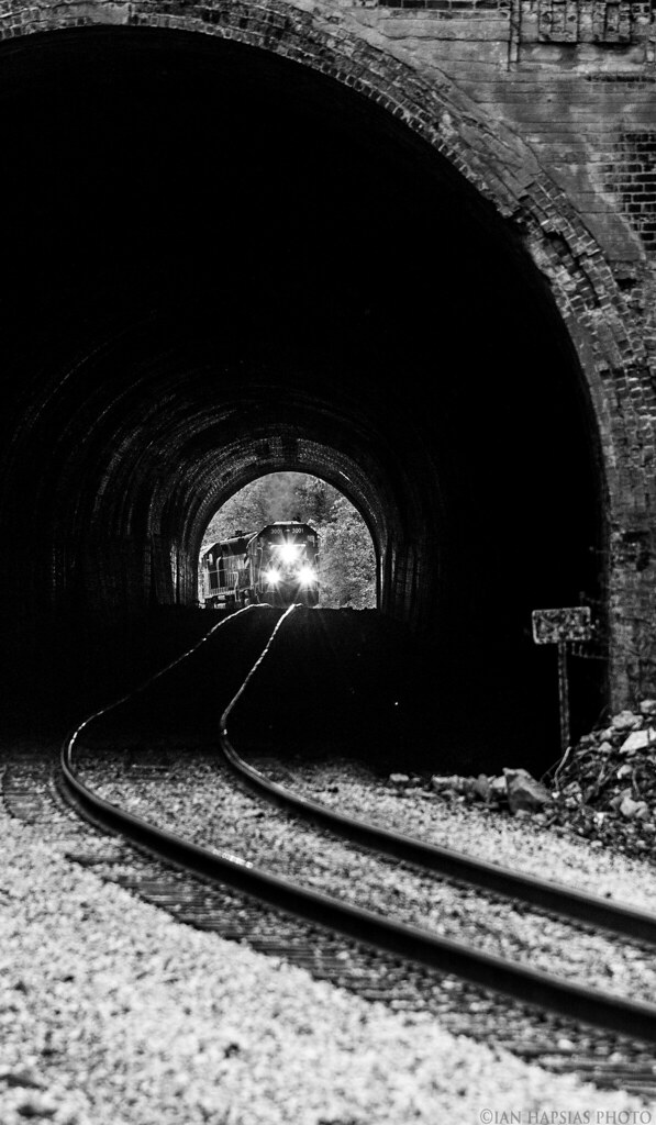 The B&O's Pike AVR returning from the Wheeling interchange… Flickr
