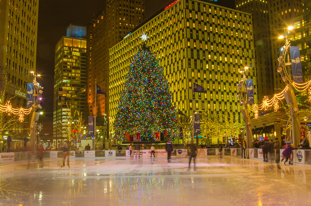 Detroit Christmas Tree Christmas Tree and Ice Rink at Comp… Flickr