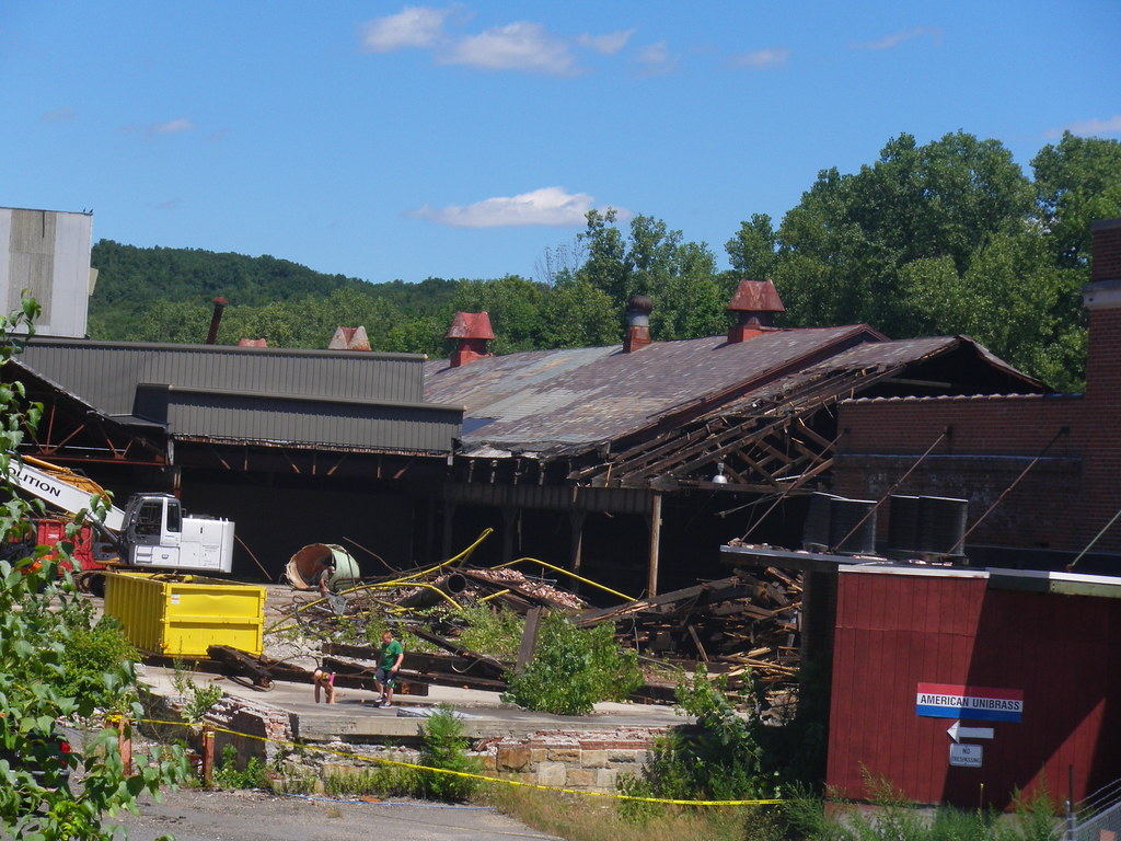 IMGP1086 Plume and Atwood Thomaston CT Francisco Jimenez Flickr
