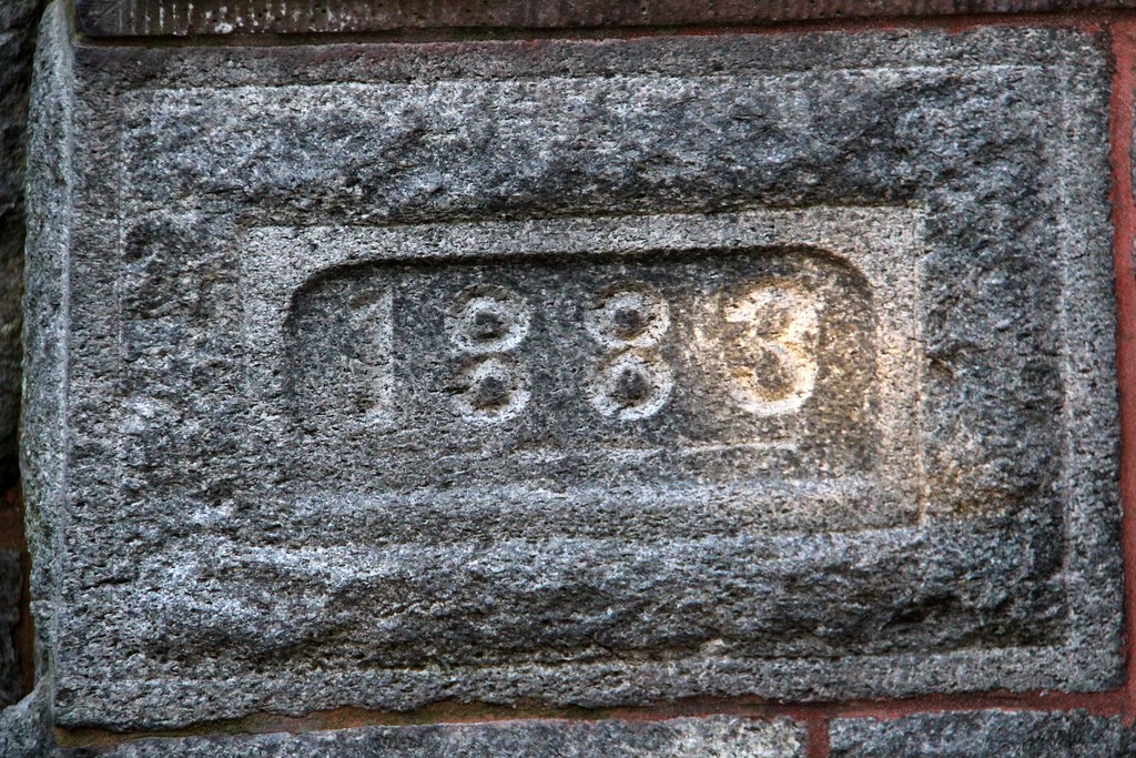 Burnside Memorial Hall (Bristol, Rhode Island) Historic Bu… Flickr