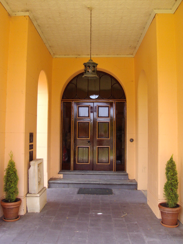 Cummins House doorway. Beautiful. Built in 1842 and one of… Flickr