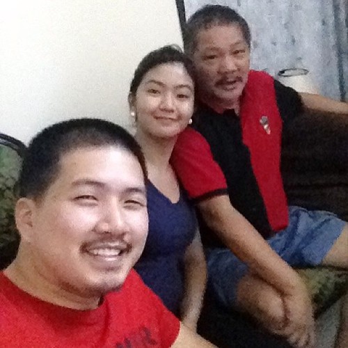With Champ Efren Bata Reyes and husband oneldebelen in ou… Flickr