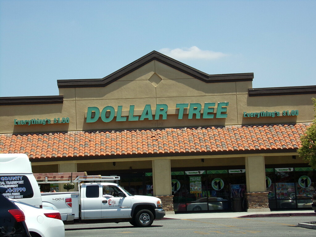 Dollar Tree 2121 Bakersfield, CA Dollar Tree 2121 7890 W… Flickr