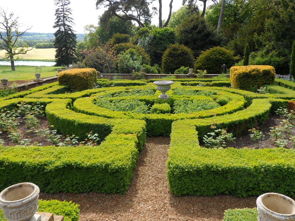 Rose garden Rose garden, Farnborough Hall, Warwickshire (2