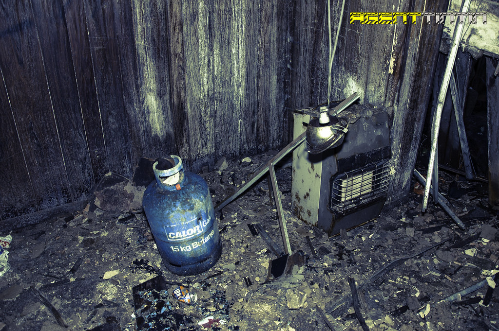 Gas Heater Victoria Halls Urban Exploration July 2013 AgentTintin Flickr