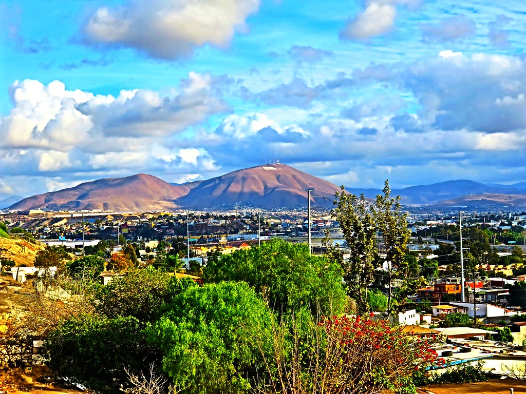 cerro colorado en Tijuana Guillermo Buelna Flickr
