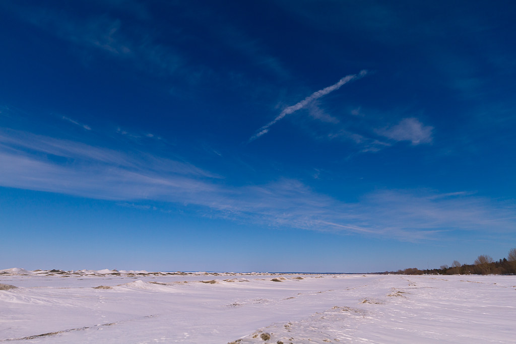 Wasaga Beach Winter A frozen solid winter wonderland. Bay … Flickr