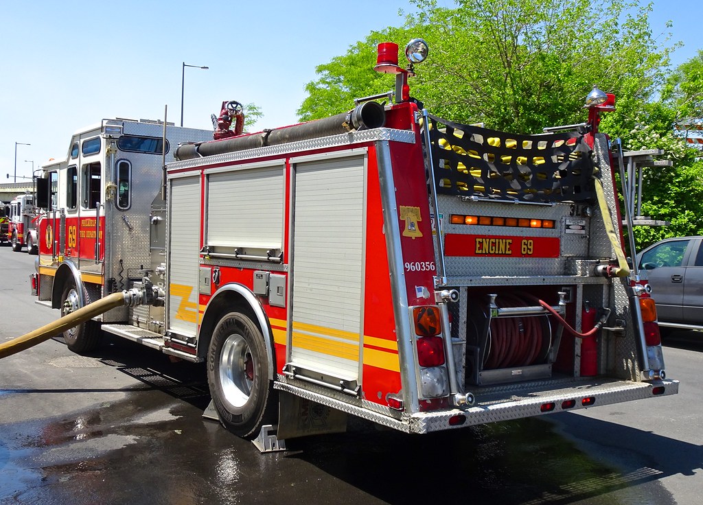 PFD Engine 69 | Philadelphia Fire Department Engine 69 1996 … | Flickr