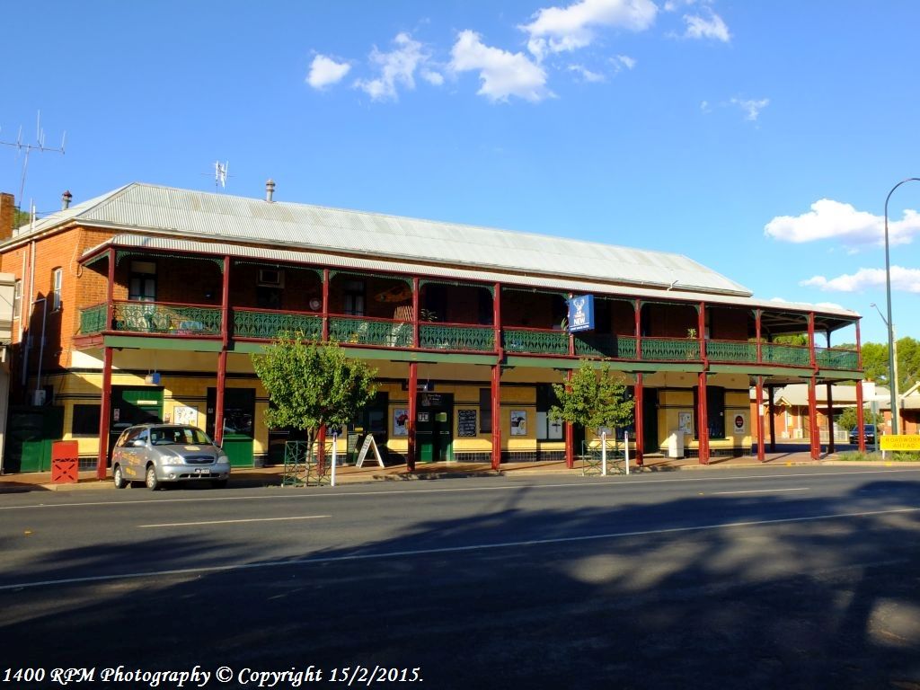 Court House Hotel, Narromine, NSW. 1522015 1400 RPM Photography
