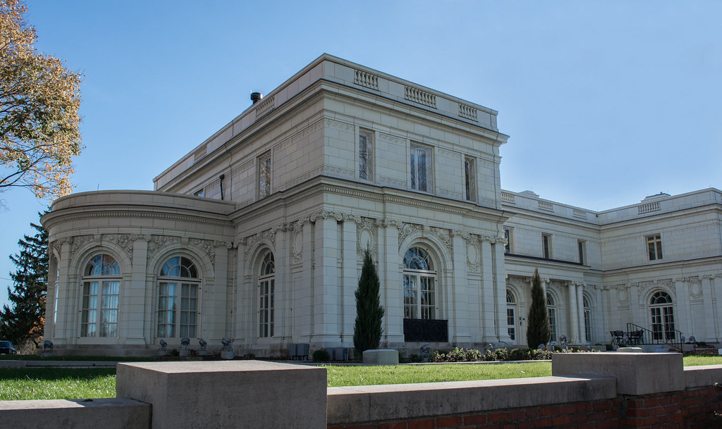 Wickliffe City Hall west wing 20151120 Coulallenby … Flickr