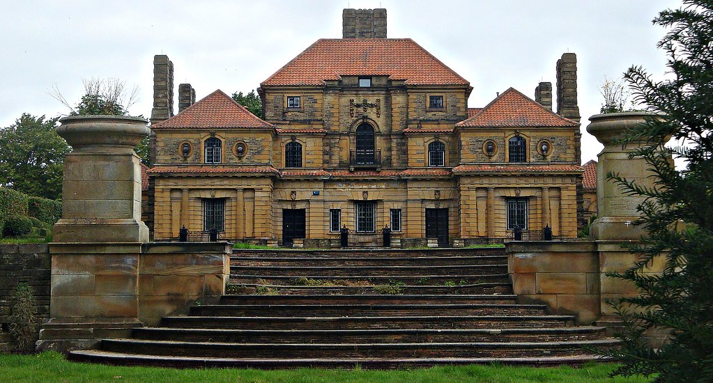 [19005] Ilkley Heathcote Heathcote, Kings Road, Ilkley, … Flickr