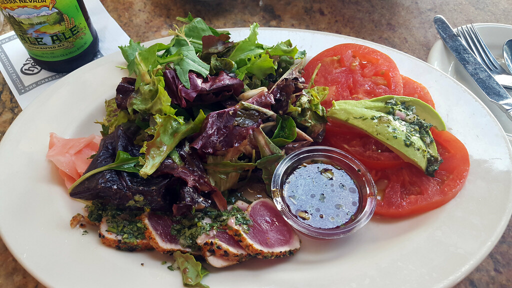 Seared tuna tataki salad at Cheesecake Factory, Palm Beach… Flickr