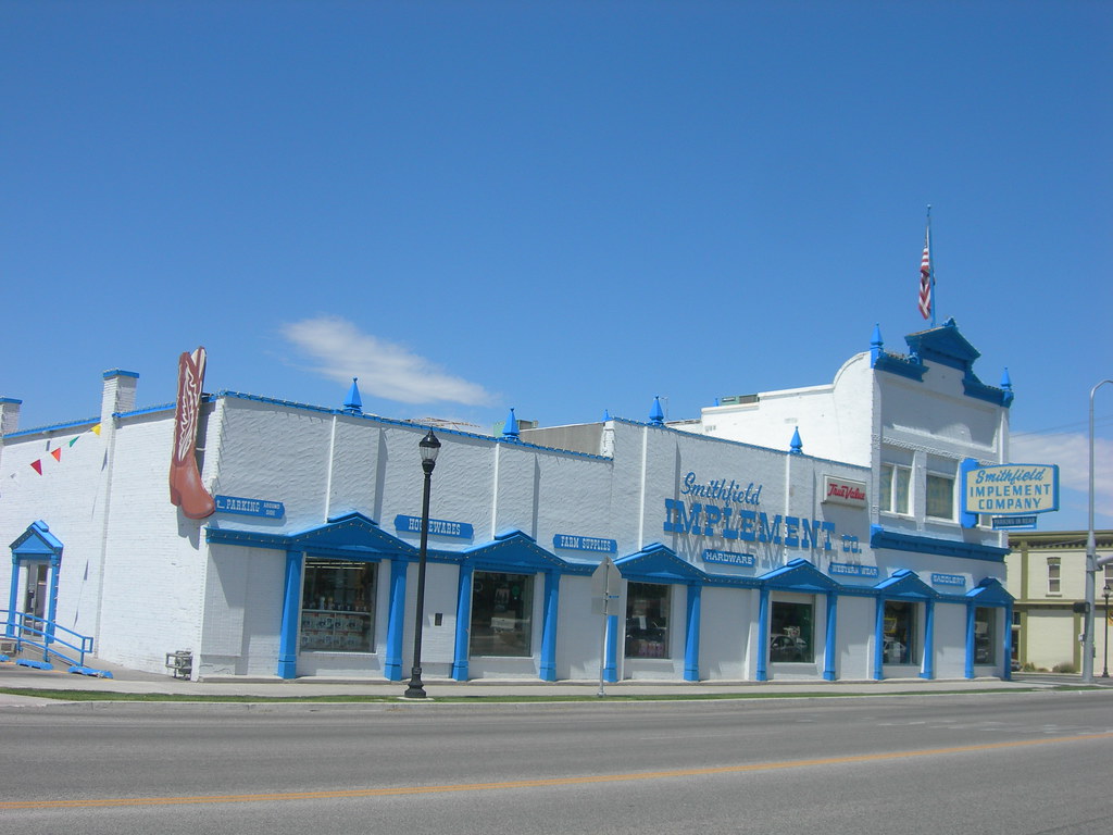 Smithfield Implement Company Smithfield, Utah Jimmy Emerson, DVM