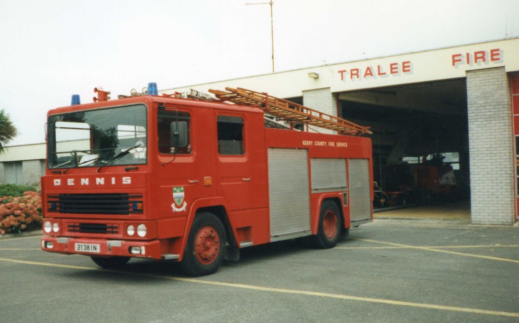 Irish Fire Appliance, Dennis RS Pump Ladder Kerry County… Flickr